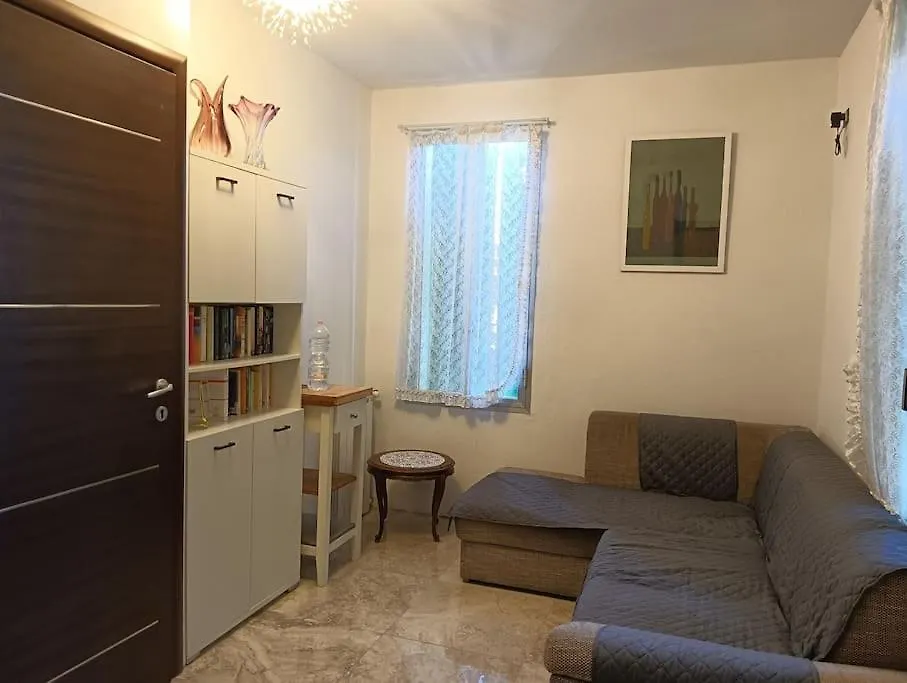 Fiore, Bilocale, Zona Ducati. Apartment Bologna
